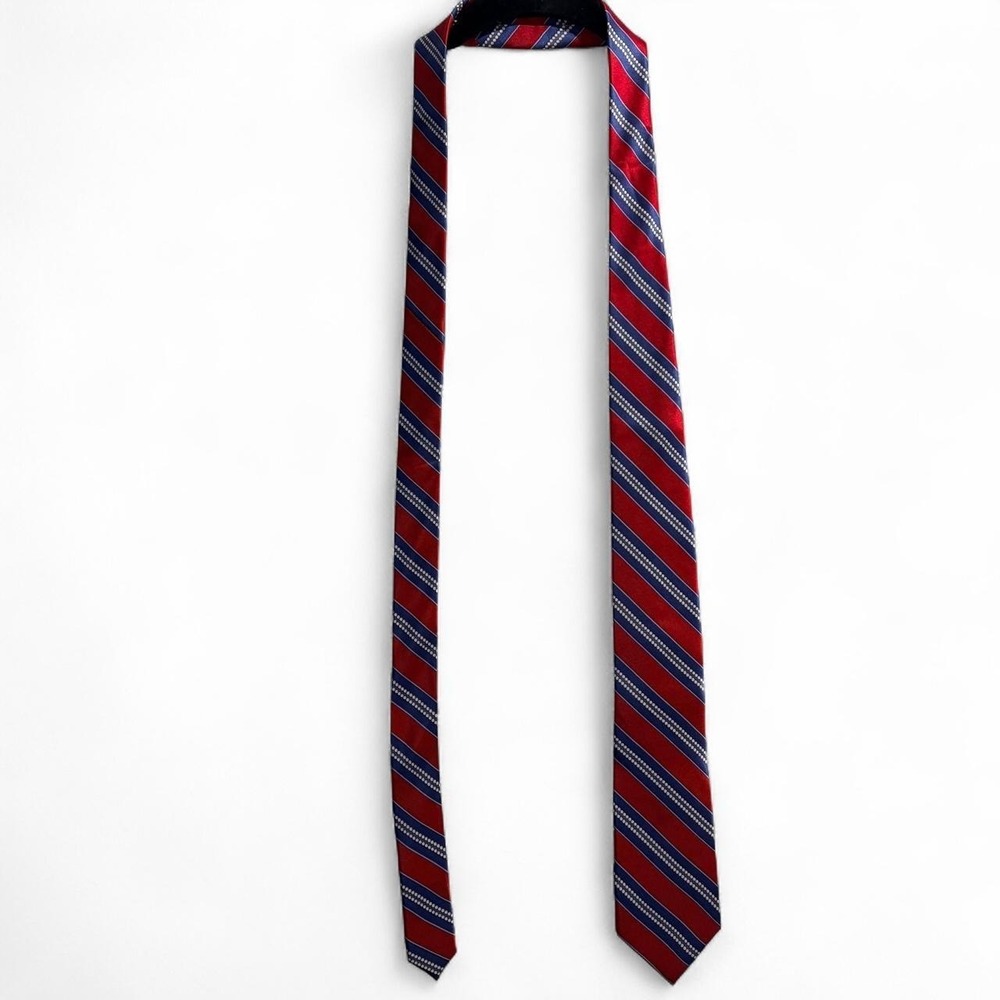 Neiman Marcus Mens Red Blue White Diagonal Striped 100% Silk Necktie Tie Preppy